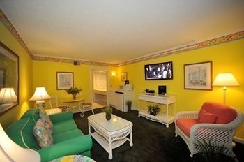 Lilac Tree Suites Mackinac Island Exterior foto